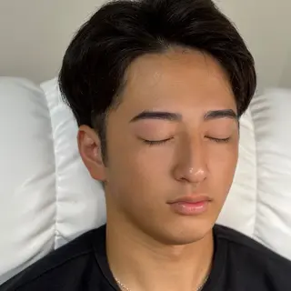 メンズ アイブロウ Smoo YUTOの眉毛・アイブロウイメージ