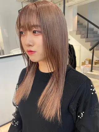 カラー 🎀ボブ+ハイトーン シュカ👶🏻のヘアスタイル