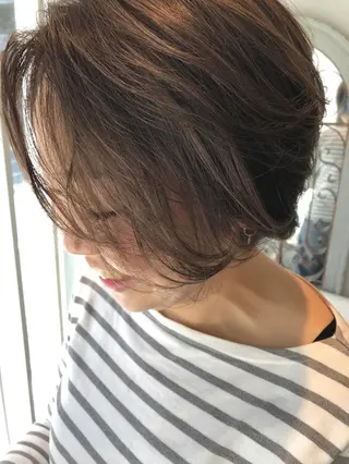 ショート カラー 透明感カラー│ レイヤーヘア中居美樹のヘアスタイル