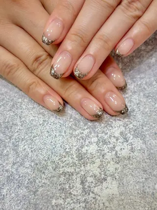 ネイル 安藤 彩乃のネイルデザイン