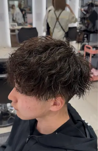 メンズ 野村安芸 /特殊パーマのヘアスタイル