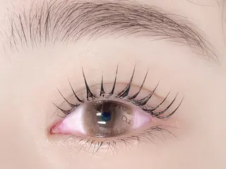 マツエク・マツパ eyeHbe YURIのヘアスタイル