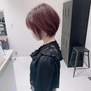 ショート カラー オフホワイトアンドなんば所属・福西 洋斗のヘアスタイル