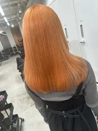 カラー GiseL さあや博多ハイトーンのヘアスタイル