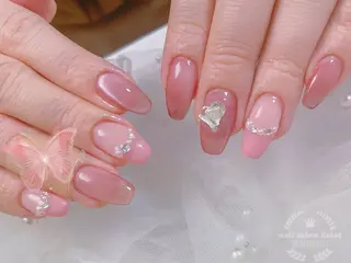 ネイル ネイルサロンエクラ 🫧Shizukaのネイルデザイン