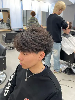 ショート AI TOKYO men's 渋谷所属・カマタ ハルキのヘアスタイル