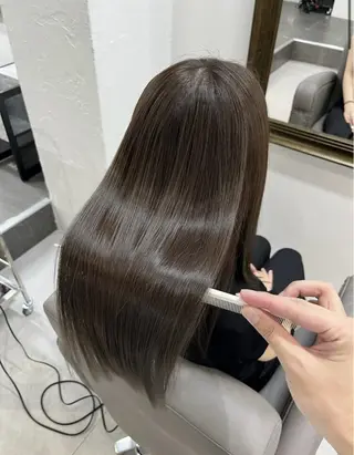 カラー roka イシハラのヘアスタイル