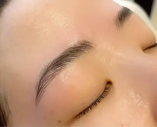 アイブロウ rinza【リンザ】所属・rinza リンザの眉毛・アイブロウイメージ