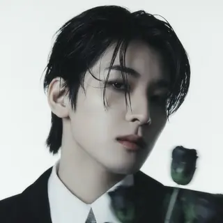 ショート etora 渋谷所属・ワンホンヘア🇨🇳 髪質改善/itaruのヘアスタイル