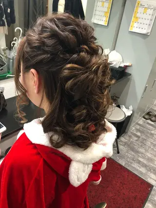 ミディアム ヘアアレンジ Kanani所属・田中 佐枝子のヘアスタイル