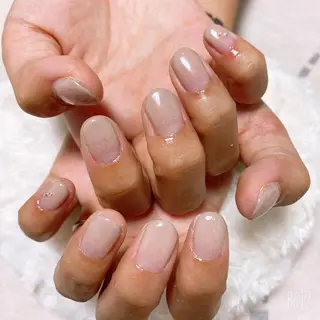 ネイル The Best Beauty受付担当のヘアスタイル