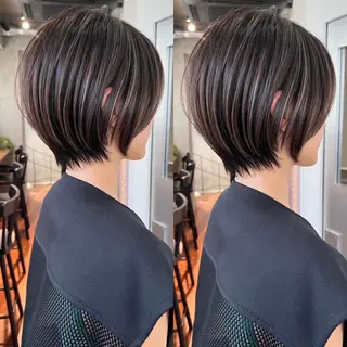 ショート カラー ショート特化✨ 津々美のヘアスタイル