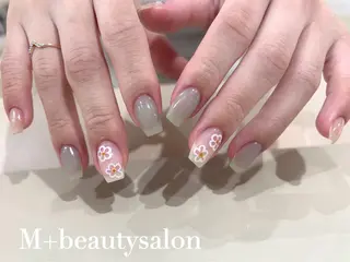 ネイル M+  Beauty Salonのネイルデザイン