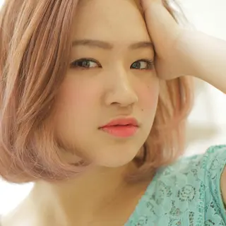 ミディアム カラー 心斎橋 女性 スタイリスト  大阪のヘアスタイル