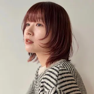 ショート カラー あやめ【顔まわり/レ イヤー/柔らかカラ】のヘアスタイル