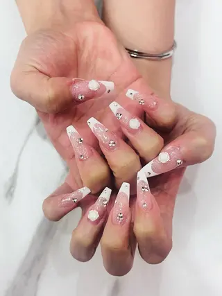 ネイル beautysalon,icy所属・矢野 愛璃のネイルデザイン