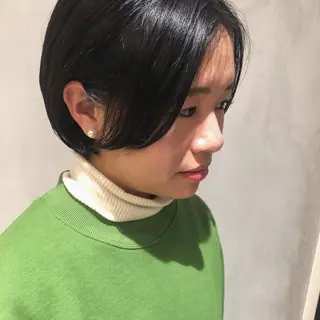 ショート カラー やまもと さえのヘアスタイル
