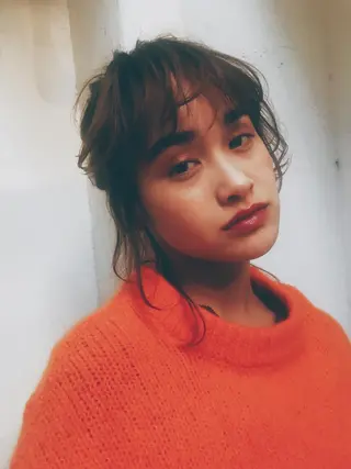 カラー pole/apartment所属・💓パーマ，💗 レイヤーカットのヘアスタイル