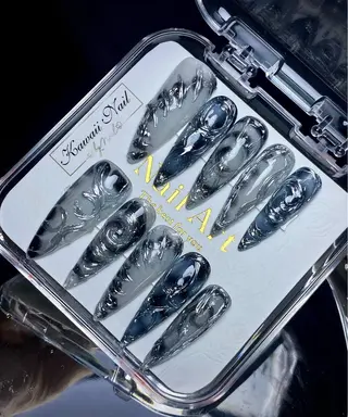 ネイル Kawaii Nail Salon所属・YURI NAIL NARITAのネイルデザイン