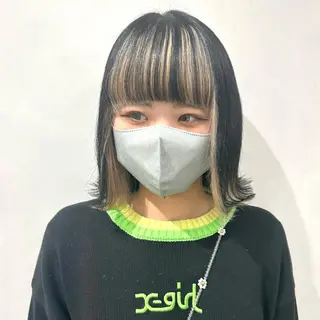 ミディアム カラー デザインカラー/パー マ🦖外岡咲希🦖のヘアスタイル