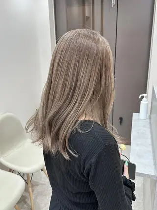 ミディアム カラー ✨【公式】 juhl.横浜✨のヘアスタイル