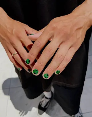 ネイル 鈴木 誉のネイルデザイン