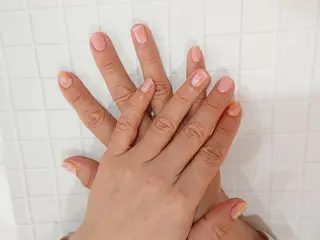 ネイル 高橋 春菜のヘアスタイル