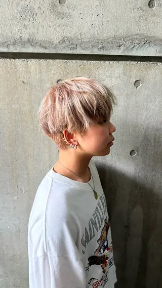 ショート カラー メンズ 五十嵐 圭音のヘアスタイル