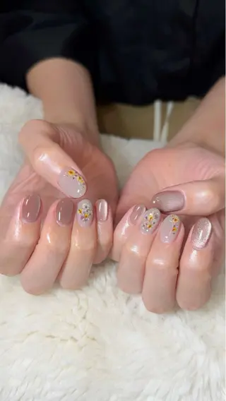 ネイル glossnail MIKIのネイルデザイン