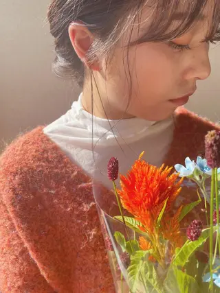 ミディアム カラー ヘアアレンジ Of　HAIR所属・外山 なつ美のヘアスタイル