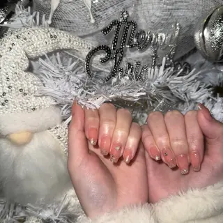 ミディアム forR's AIKAのネイルデザイン