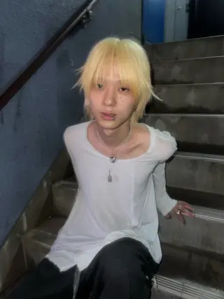 メンズ AIRA/ブリーチ ‪/透明感カラーのヘアスタイル