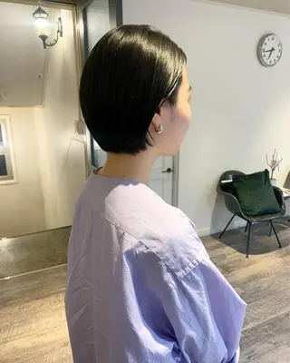 ショート カラー パーマ ヘアアレンジ メンズ キッズ ネイル マツエク・マツパ SALOWIN梅田茶屋町店所属・ウルフレイヤーカット /チヒロのヘアスタイル