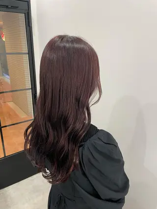 セミロング カラー ニシザカ マナのヘアスタイル