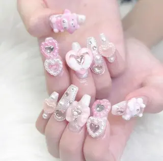 ネイル Lee Nailsのネイルデザイン