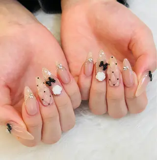 ネイル Luxe Nailのネイルデザイン