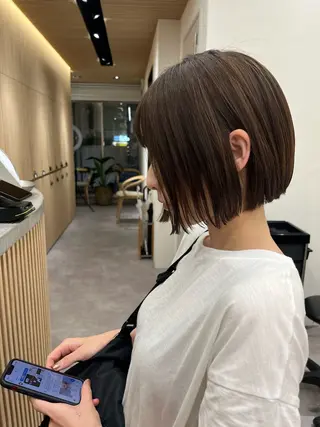 ショート カラー 浦和Lond 山本賢人のヘアスタイル