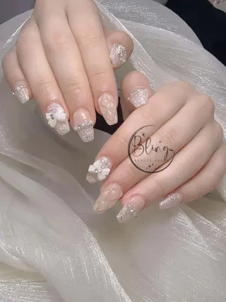 セミロング Bling Salonのネイルデザイン