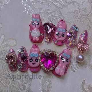 ネイル Aphrodite パラジェル認定サロンのネイルデザイン