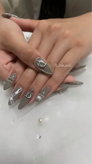 ネイル 🅁nail🪞✨ risa🎀のネイルデザイン