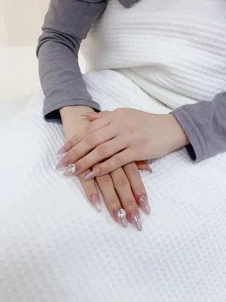 ネイル LEDアイラッシュ ∩_∩アオイのマツエク・マツパデザイン