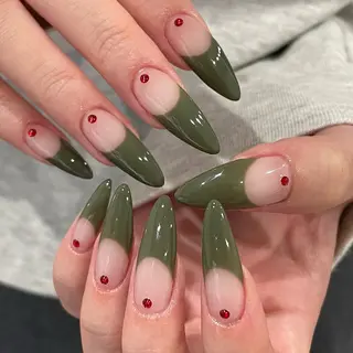 ネイル nail salon LIFE2nd所属・be' Yuhiのネイルデザイン