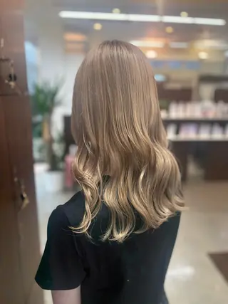 ロング カラー 垢抜けデザイナー/ 似合わせ/朝倉友香のヘアスタイル