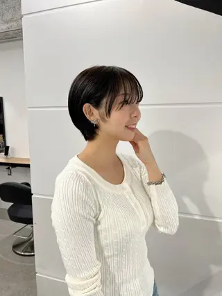 ショート モテヘア/グレージュ /ボブ/前原汐🎐のヘアスタイル
