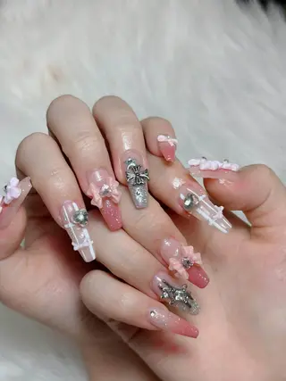 ネイル Lumi Nail 新大久保3‘のネイルデザイン