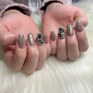 ネイル Sii nail 🤍SAKIのネイルデザイン