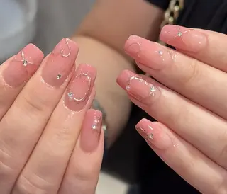 ネイル Pure&Rich Nailのネイルデザイン