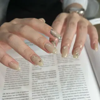 ネイル RooM -produce by maynail-所属・RooM -mizuki-のネイルデザイン