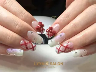 ネイル LYYM Salonのネイルデザイン