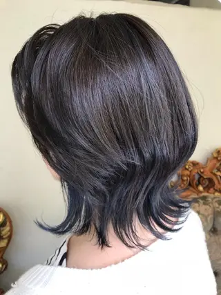 ショート カラー 伊藤 優希のヘアスタイル